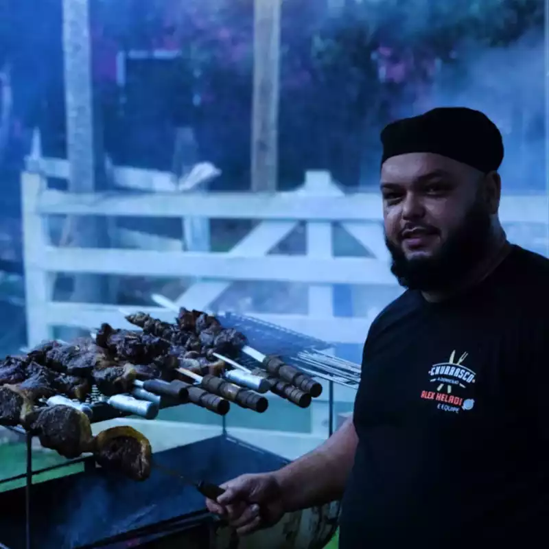 churrasqueiros em juiz de fora -  Heladio Buffet